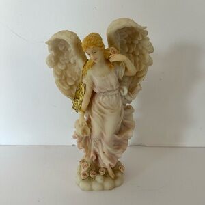 Seraphim Classics Nature’s Delight #74105 Angel figurine.